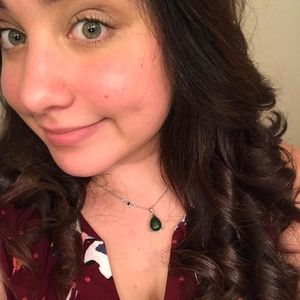 Meet your Posher, Daniela